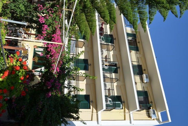 Niki Hotel サモス エクステリア 写真